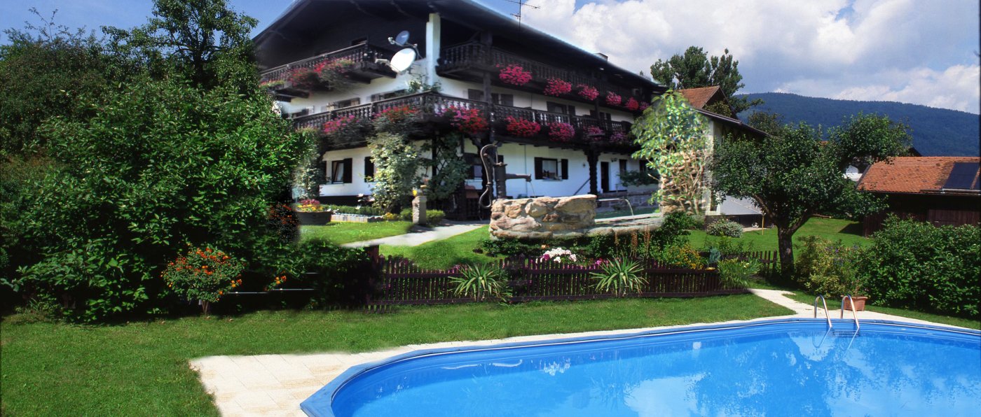 Deggendorf Pension mit Pool in Deutschland Außenpool &amp; Frühstück